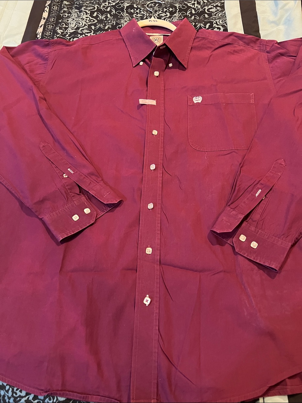 Cinch Men's Burgundy Button-Down Dress Shirt